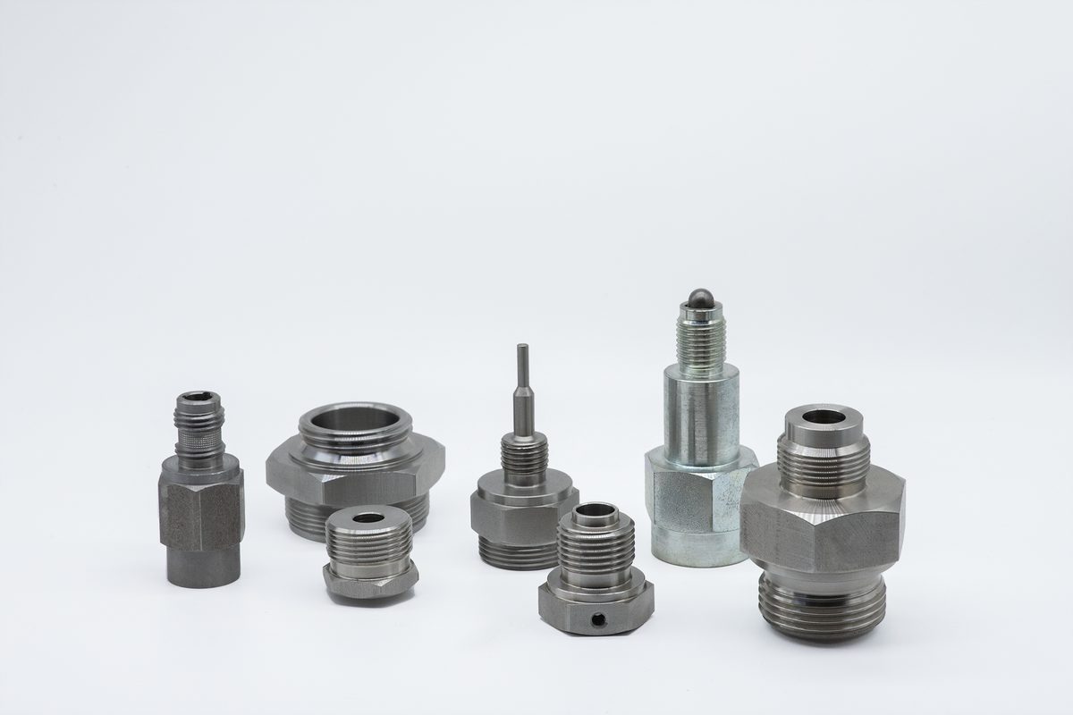 Fluidmanagement – Verschraubungen und Anschlussteile mit Dichtflächen